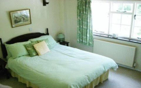 Mannings Heath Hotel Horsham Room photo